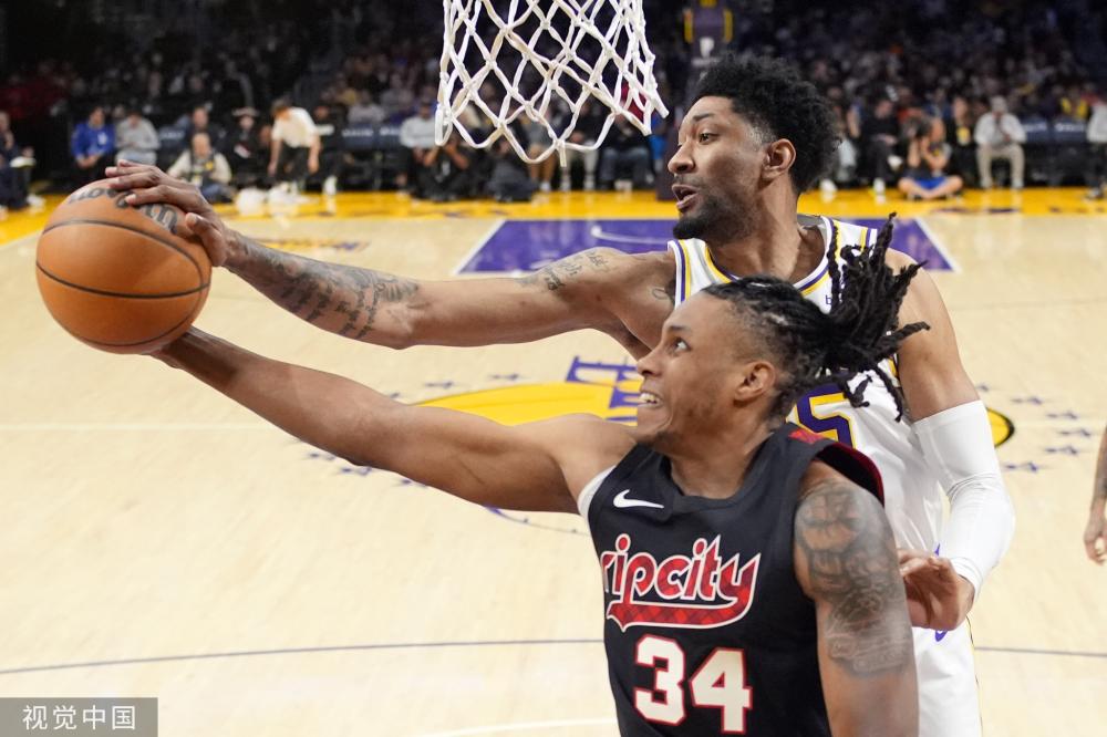 成为众人热 成为众人热