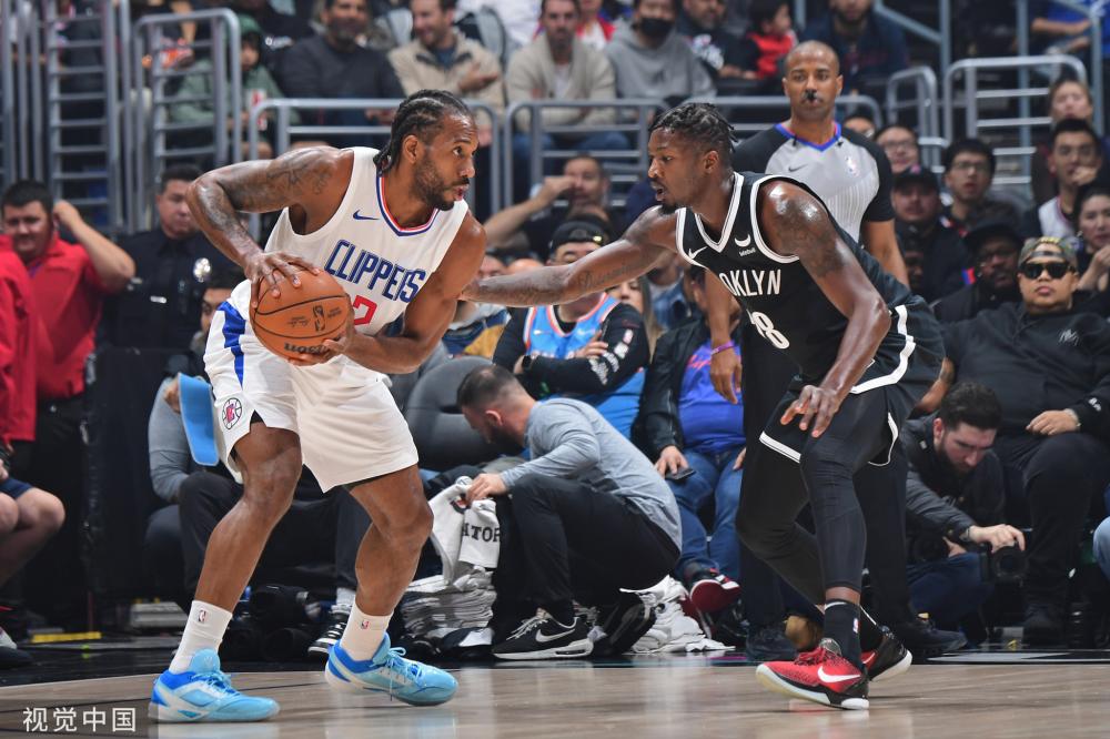 像C罗这样 像C罗这样